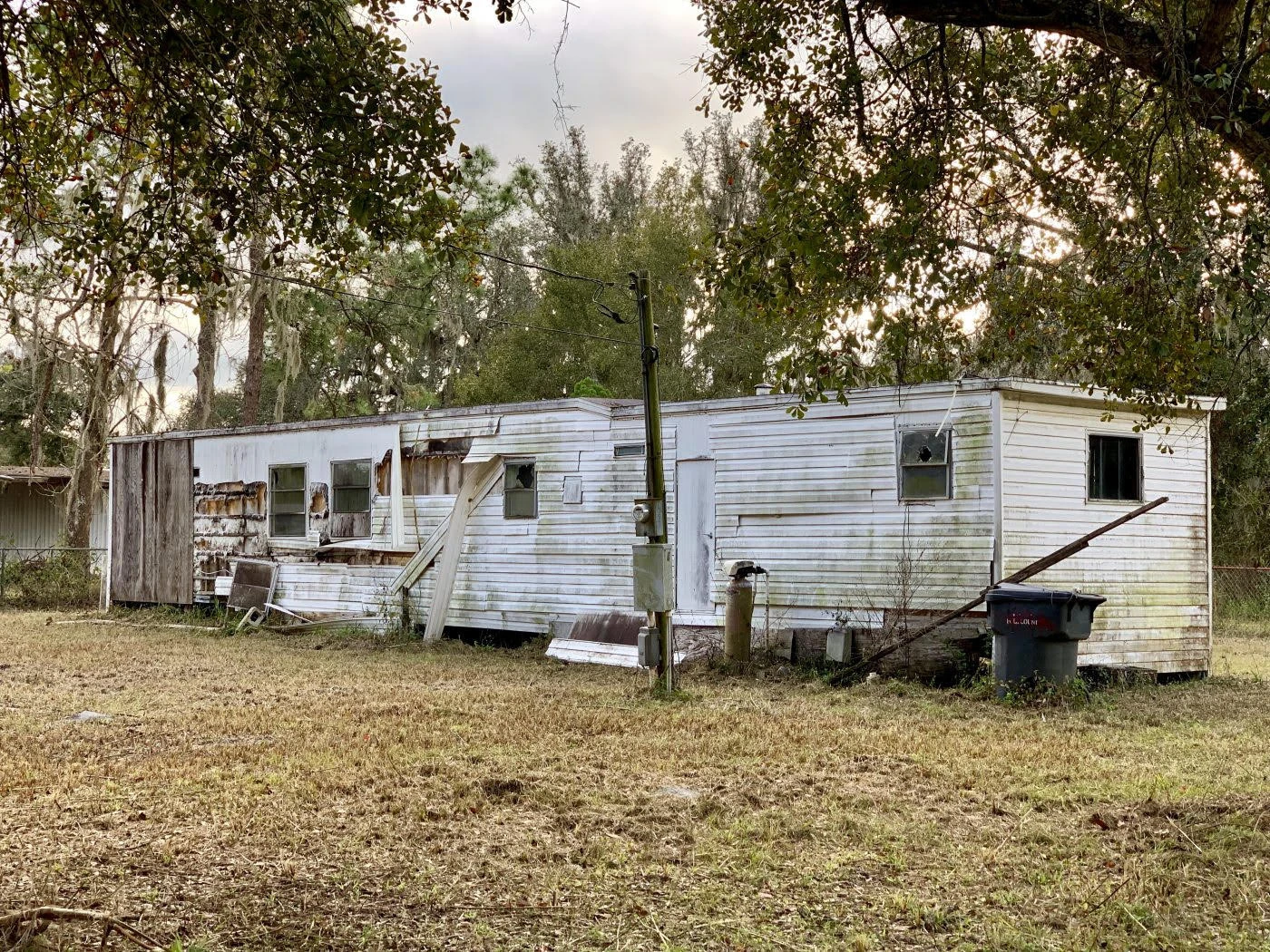 My Wife Buys - Trailer 1