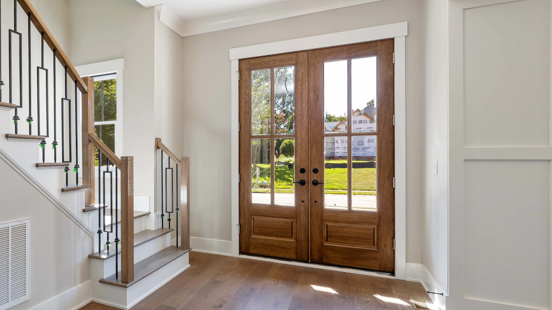 blog post Seriously Strong: Fiberglass Front Doors