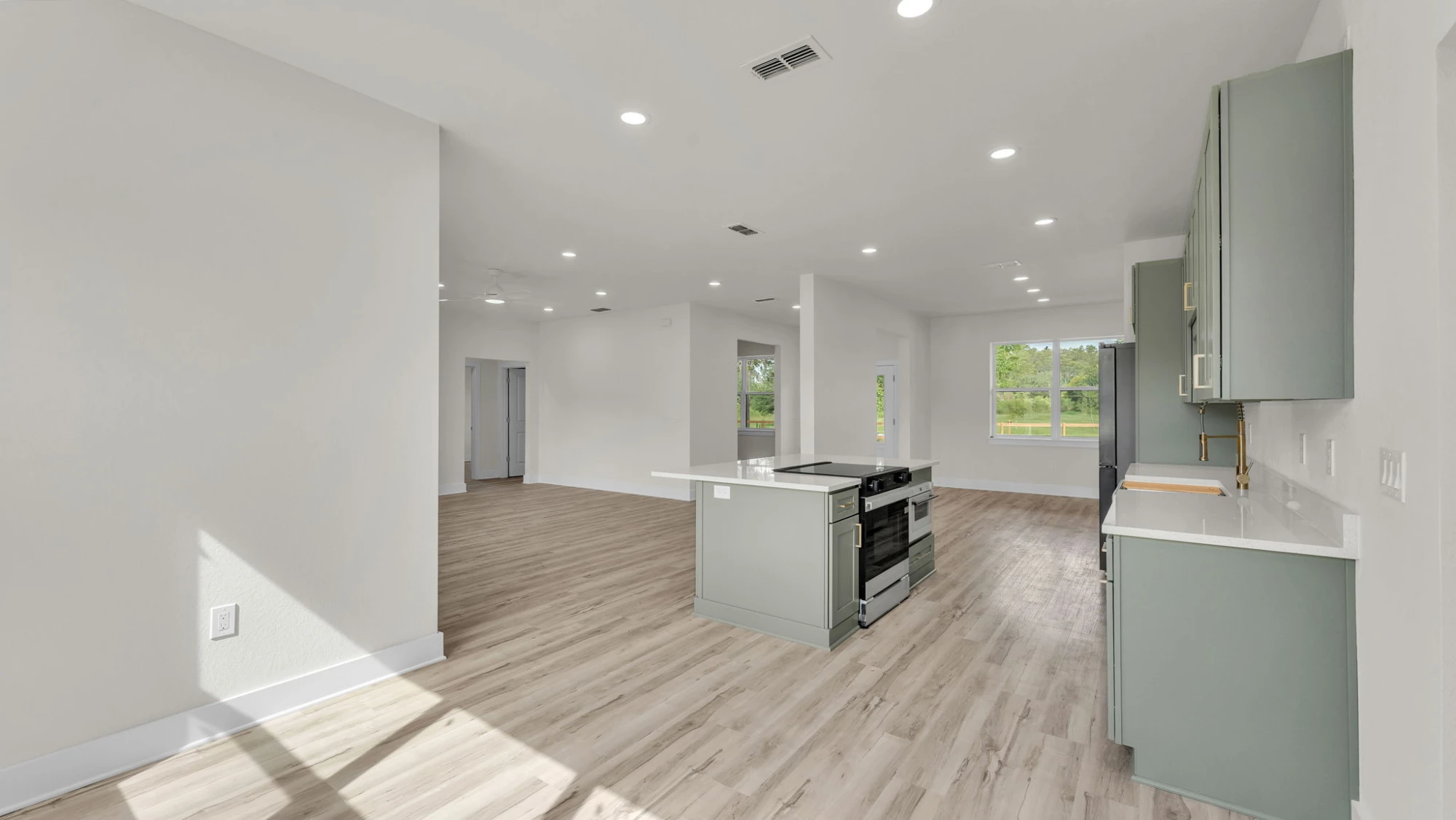 item Residential 27-web-or-mls-8614-cross-creek-rd
