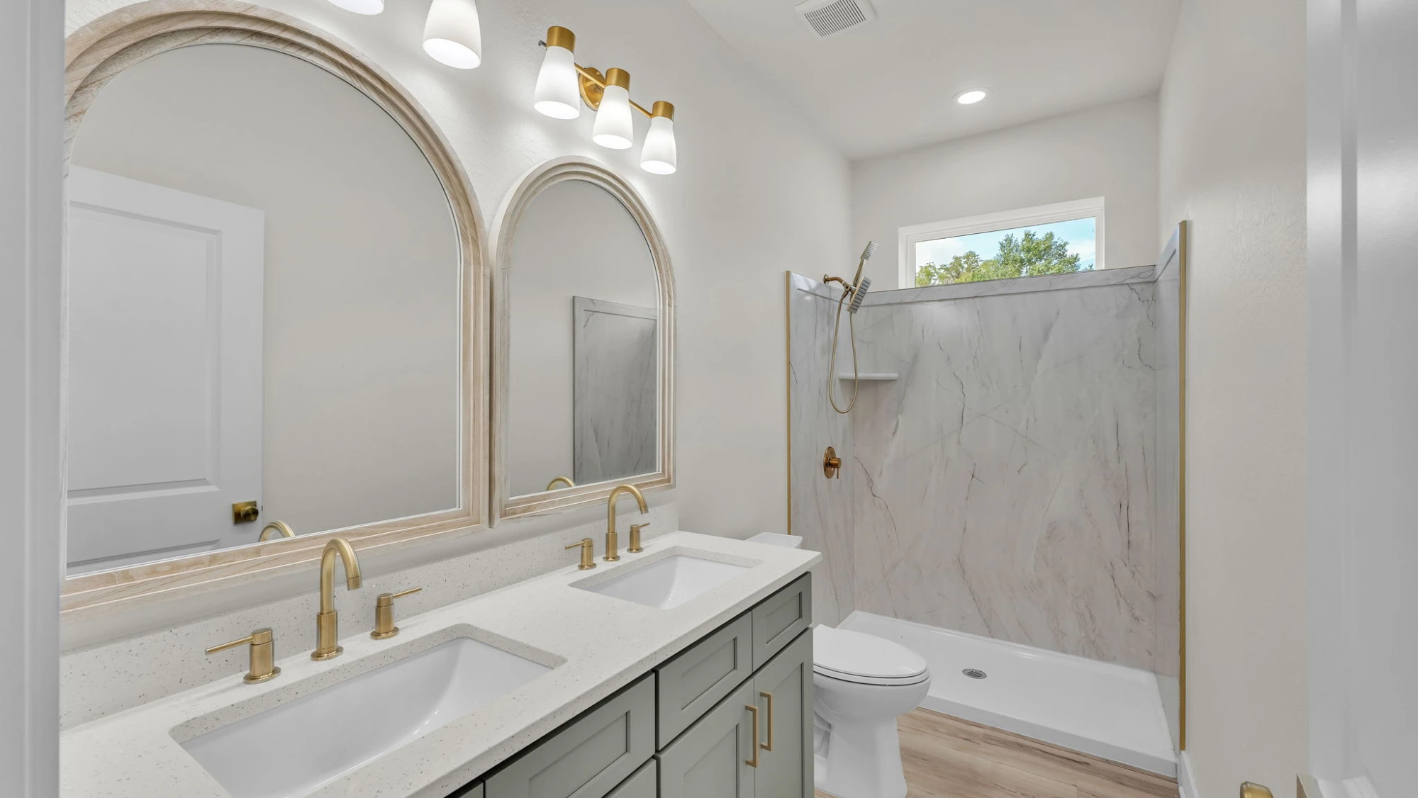 item Residential 47-web-or-mls-8614-cross-creek-rd