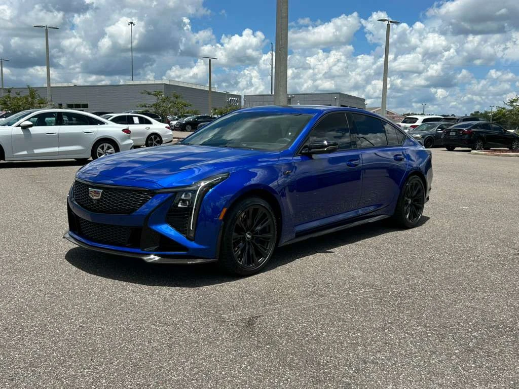 Dirty Vehicle covered in Florida pollen being washed