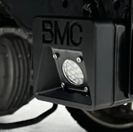 item 2020-2024 GM 1500 HITCH BAR: FLOOD- Rigid SR-Q Midnight Series 6 w / Rigid Ignite Endcap Upgrade 202-22-FRD-F153-RGD-IGN - Rigidupgradedendcap.webp