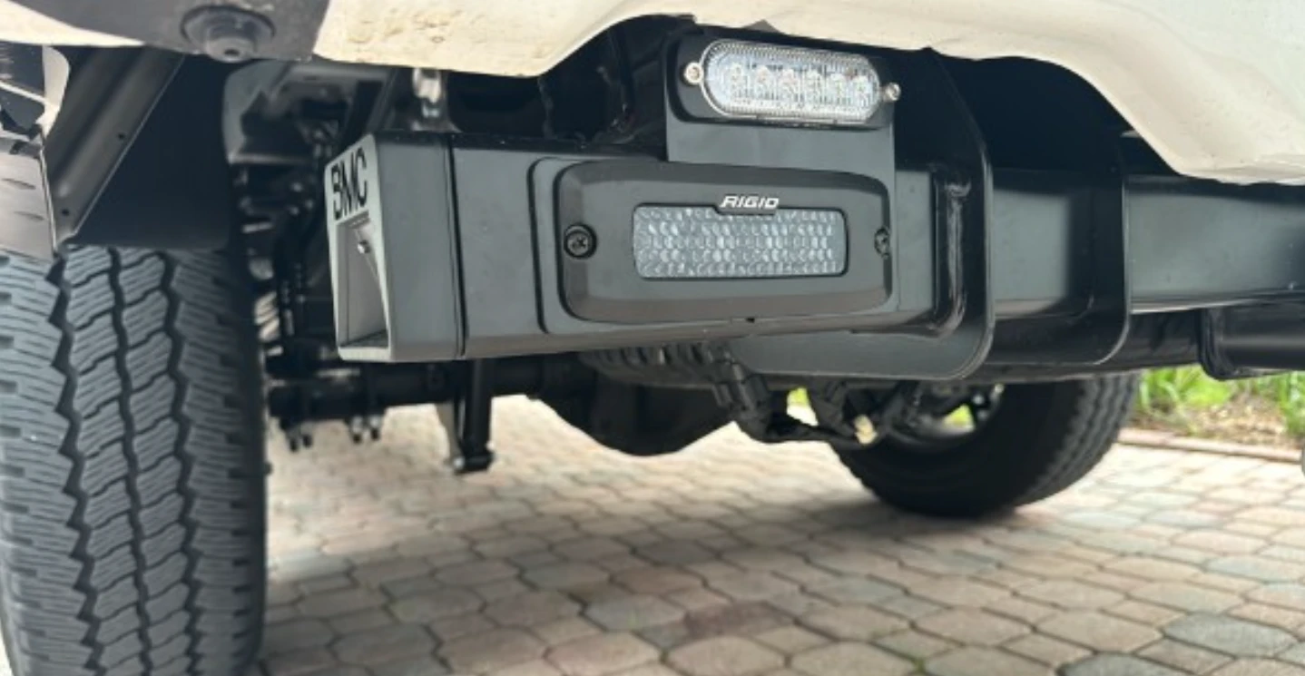 item 2017-2024 FORD F250-F450 SUPER DUTY HITCH BAR ™ LIGHTING KIT - PAIR: DIFFUSED- RIGID SR-Q PRO 6 Midnight Series W / Rigid Ignite Endcap Upgrade 3-FSER-2017-DFF-RGD1-RGD-IGN - Screenshot 2024-09-10 201658.webp