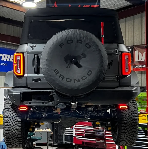 item 2020-2023 Ford Bronco Slim HALO Bar Kit: Red 202-202-FRD-BRN-RED - Screenshot 2024-07-11 161008.webp