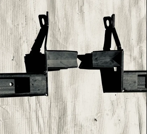 item 2013-2018 GM 1500 Hitch Bar: DIFFUSED- RIGID 6 MIDNIGHT SERIES SR-Q PRO w / Rigid Ignite Endcap Upgrade 201-201-GM-150-DFF-RGD-RGD-IGN - Screenshot 2024-09-12 103953.webp