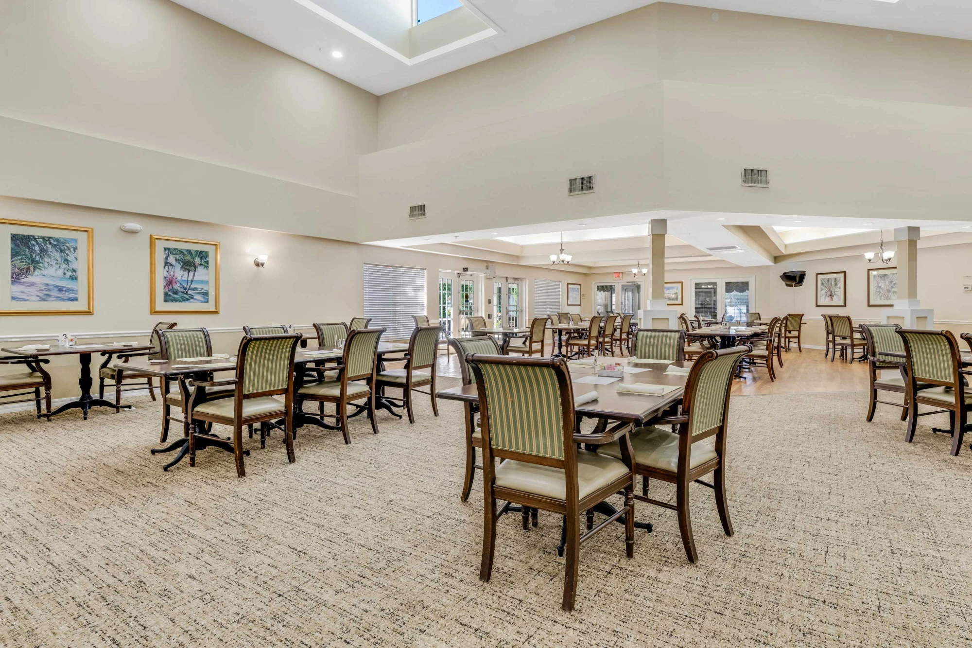 item Our Community 7_AnsleyParkeOrangeCity_Dining2