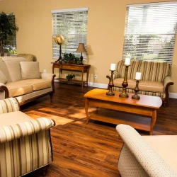 item Our Community 2016-09-30-Magnolia-Manor-07