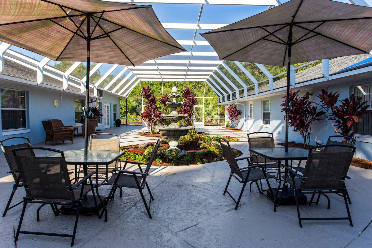 item Our Community 2016-09-30-Magnolia-Manor-06