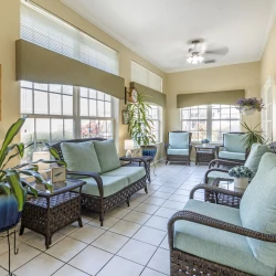 item Our Community Springtree Columbia 4