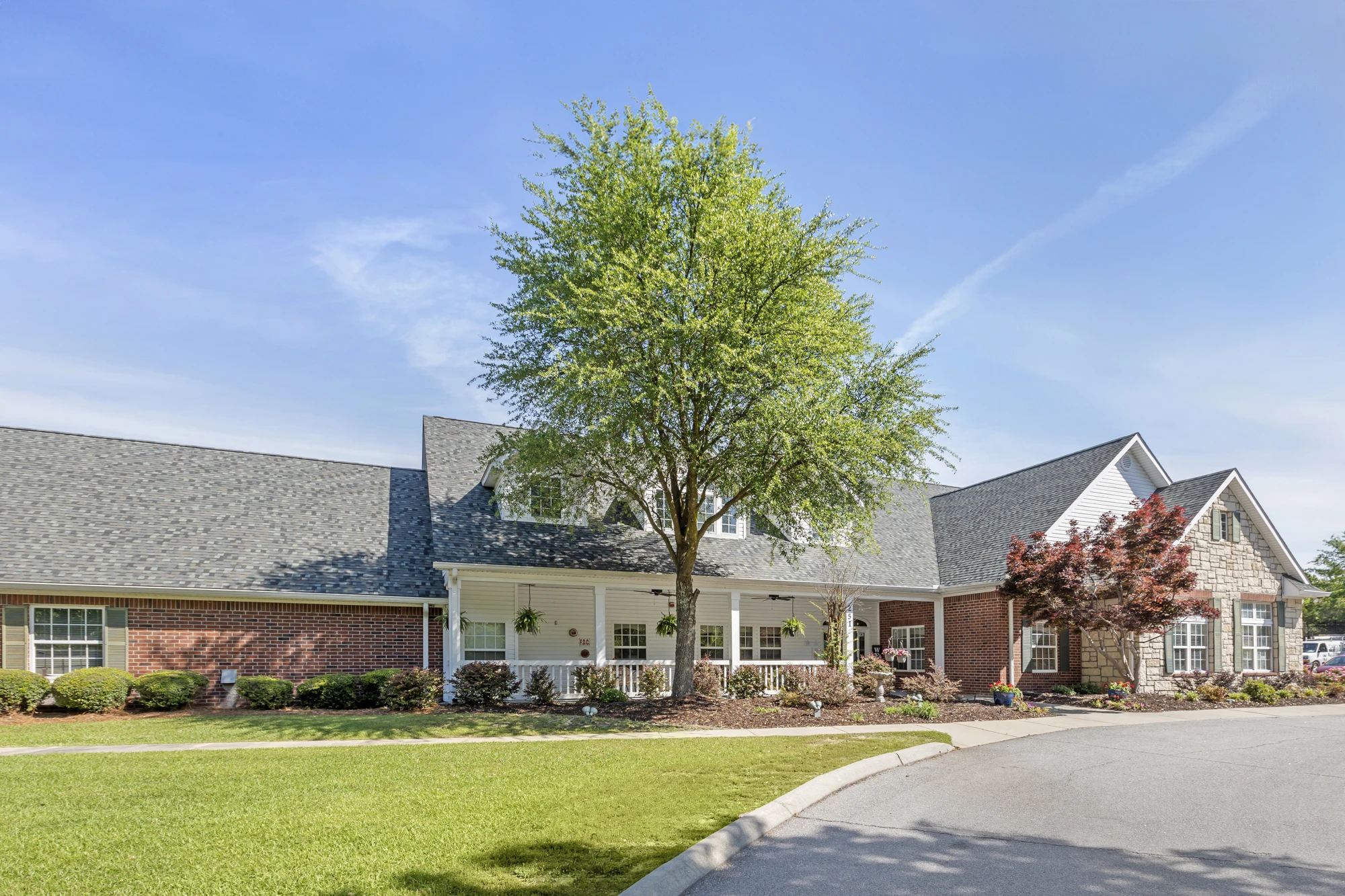 item Our Community Springtree Columbia 1