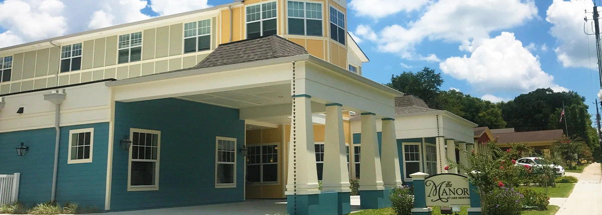 group of friends talking at an assisted living facility