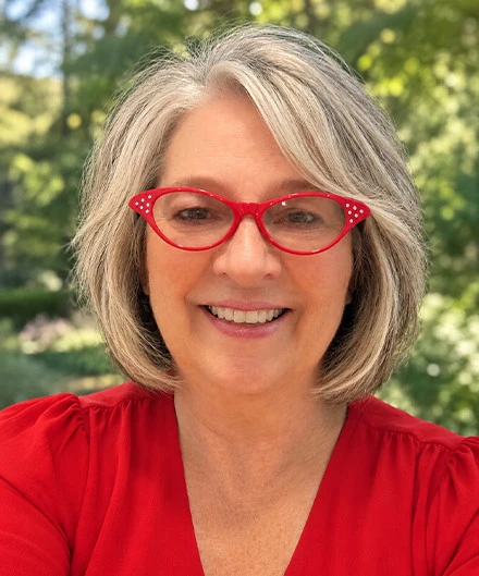 Lesa Goyeau, Business Office Manager