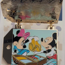 item Disney Pin - Disney Vacation Club - Luggage Tag Collection #1 - Red 122674a
