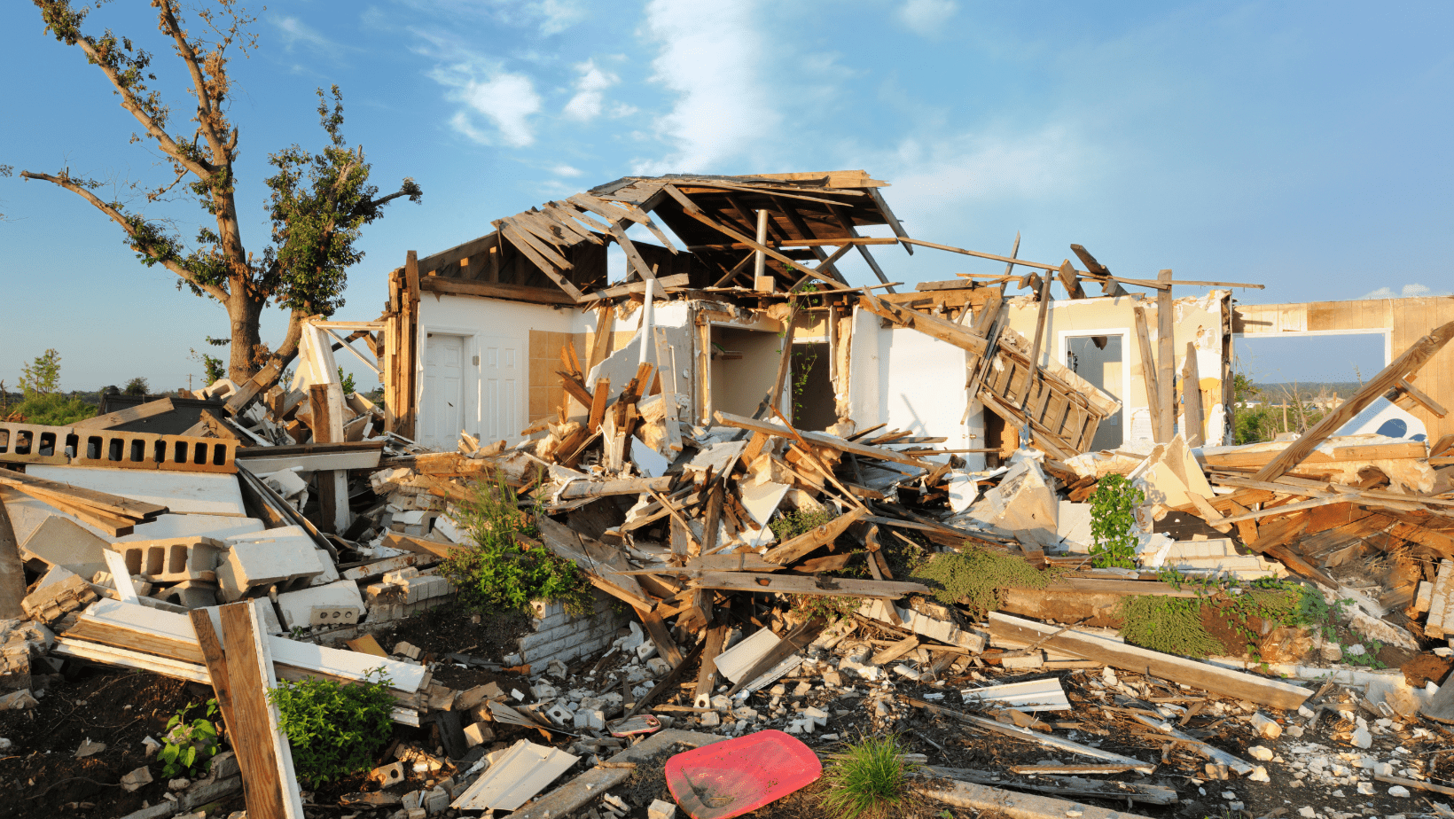 blog post How to prepare your roof for a tornado or windstorm