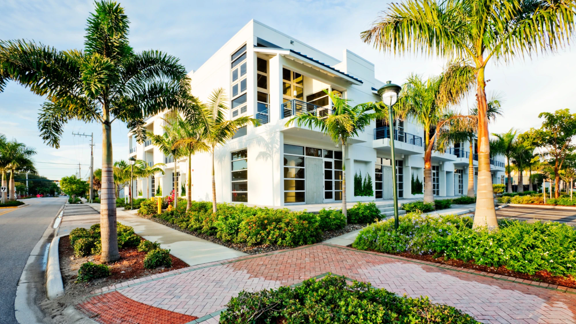 blog post 4 Reliable Commercial Roofing Systems For Florida Businesses