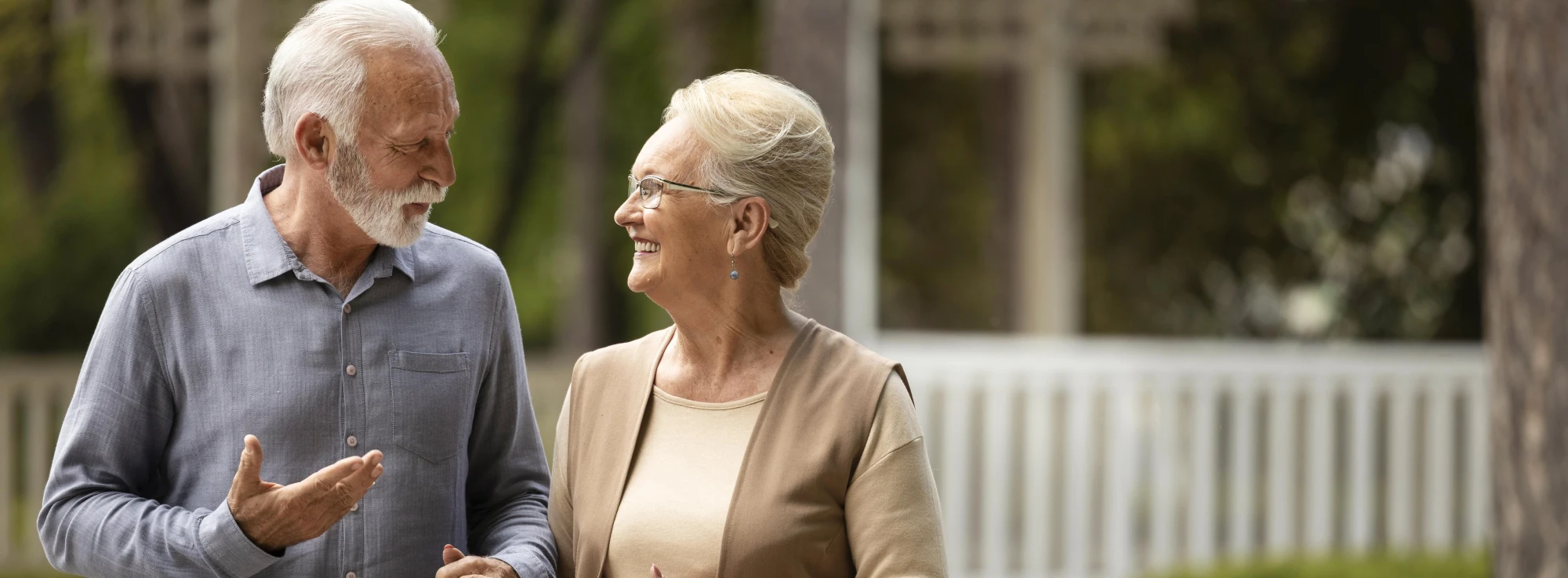 Background Image: Couple Smiling and Talking  Solana Cottage Resort
